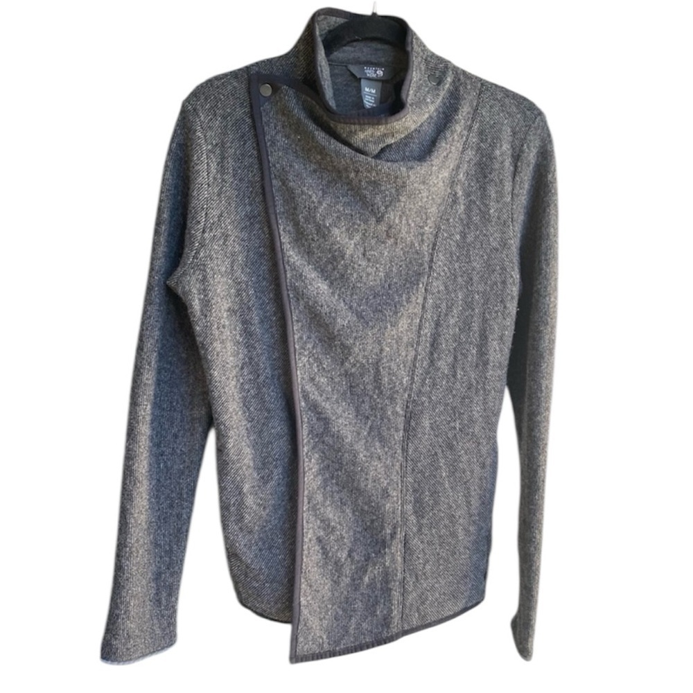 Mountain Hardware wool blend Womens Sarafin Wrap Snap Neck Sweater